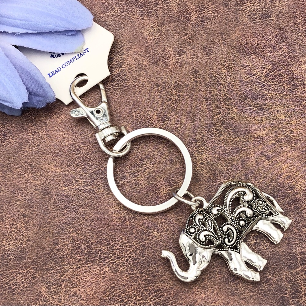 🌼 Filigree Elegant Lucky Silver Elephant Purse Charm Keychain Key Ring